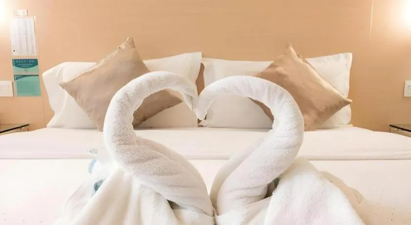 Hotel City Comfort Inn Puchong 2*,  Μαλαισία