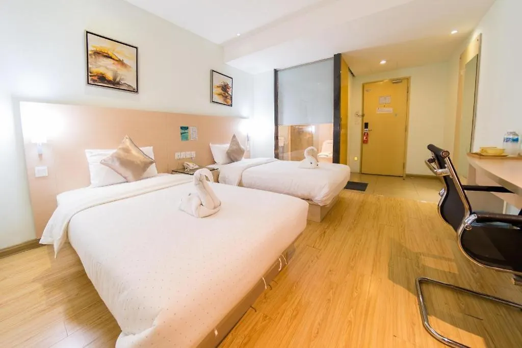 Hotel City Comfort Inn Puchong 2*,  Malaysia